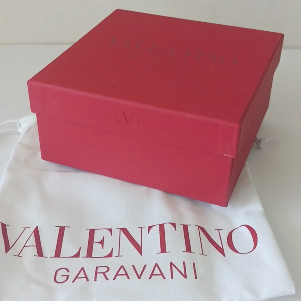 Valentino Garavani Red Box 6